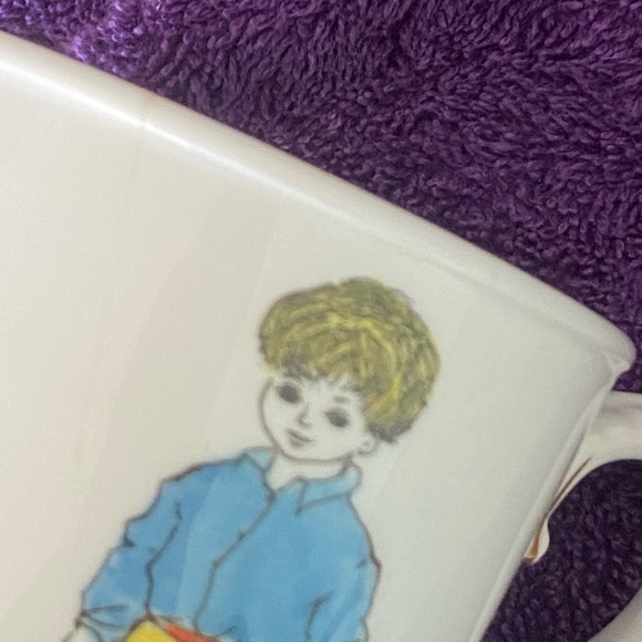 *Sale-Pair of Adorable Children’s Antique Cups - Picture 6 of 7